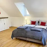 Altes Winzerhaus Am Moselufer - Klosterberg Apartament *