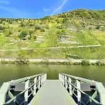 Apartament Altes Winzerhaus Am Moselufer - Klosterberg
