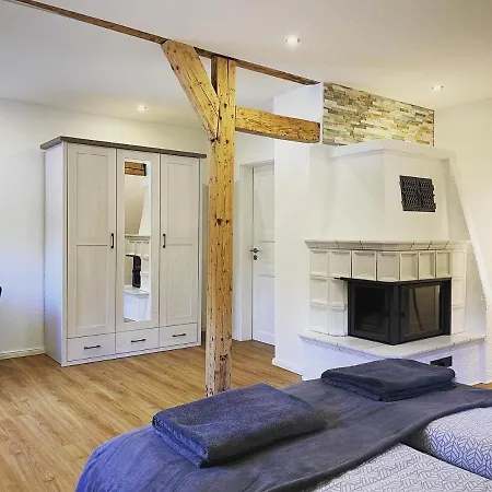 Altes Winzerhaus Am Moselufer - Klosterberg *