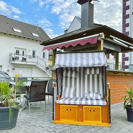 Altes Winzerhaus Am Moselufer - Klosterberg *