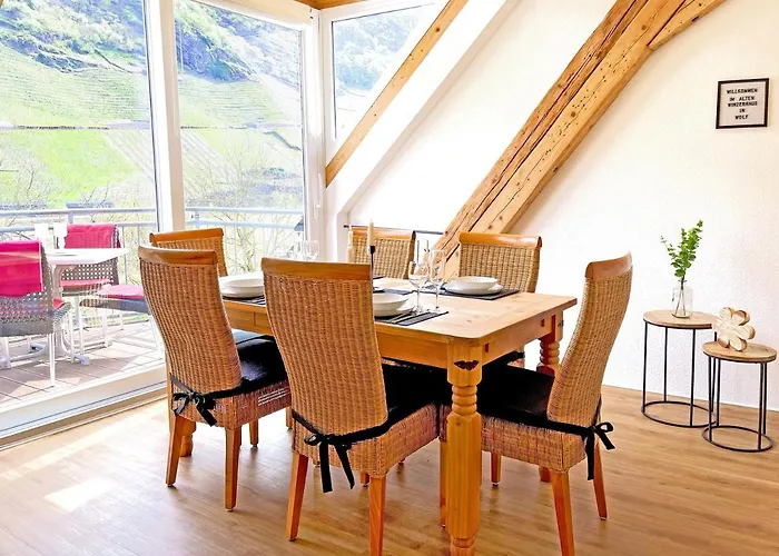 Altes Winzerhaus Am Moselufer - Klosterberg Lägenhet *