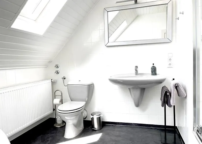 Altes Winzerhaus Am Moselufer - Klosterberg